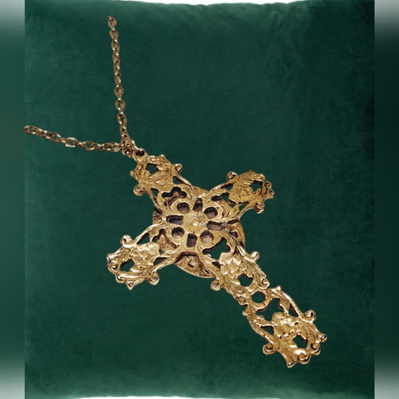 .Natural Polished Stone Cross Pendant with Chain Necklace - Picture 6 of 6